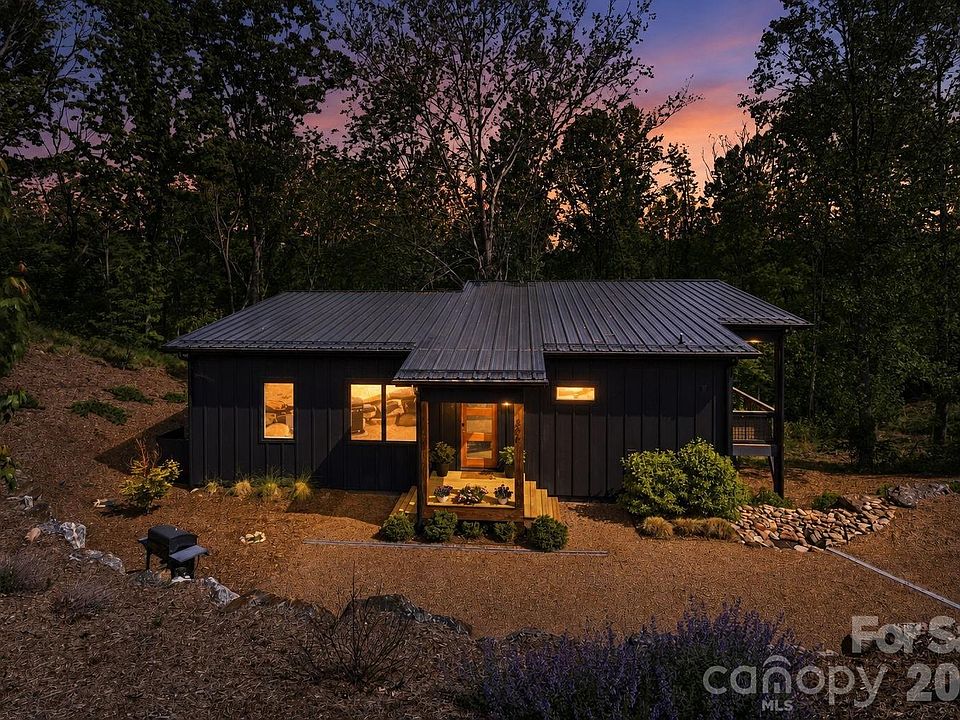 1st image of 306 Broad Vista Ln
