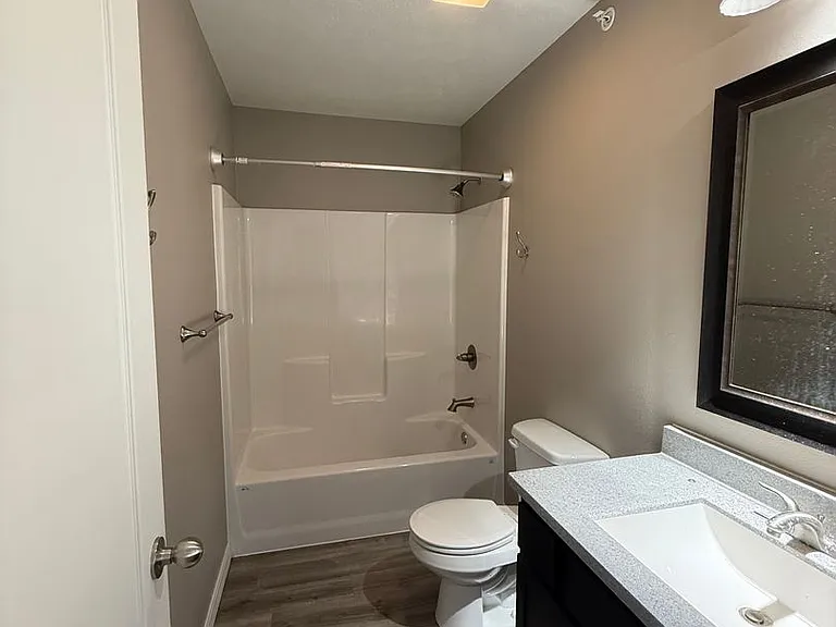 160 Sunrise Cv — Photo 22