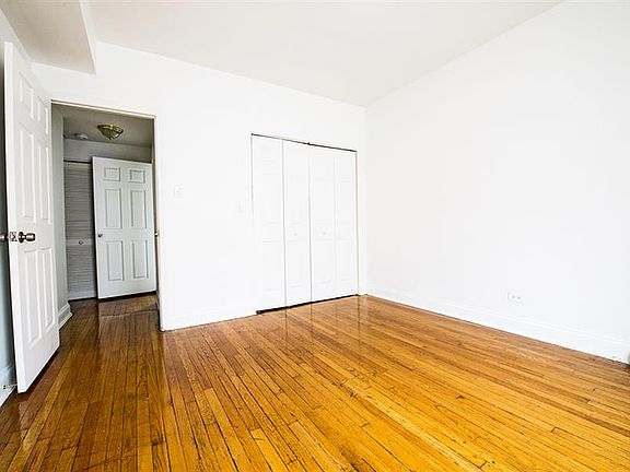 4th image of 5732 W Washington Blvd #Wait2b
