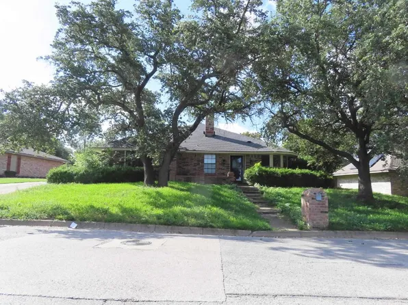 4321 Misty Meadow Dr, Fort Worth, TX 76133
