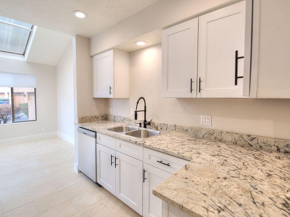 2nd image of 6488 Monte Serrano NE