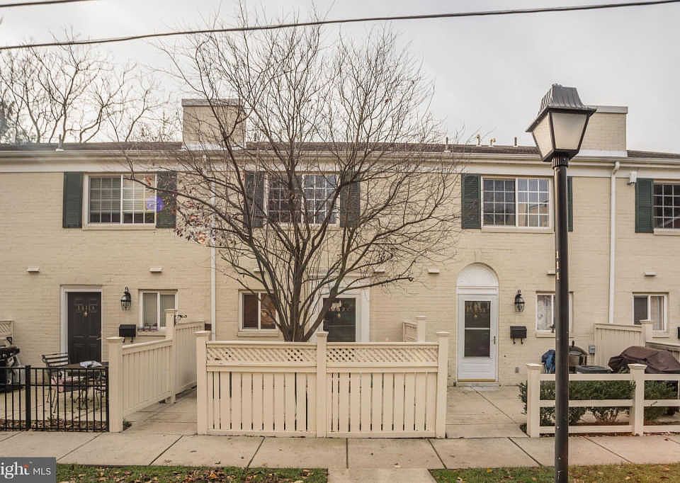 1st image of 1409-C N Van Dorn St