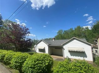 240 Mountain View Rd, Uniontown, PA 15401
