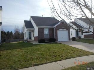 1529 Batters Box Dr, O'Fallon, MO 63366