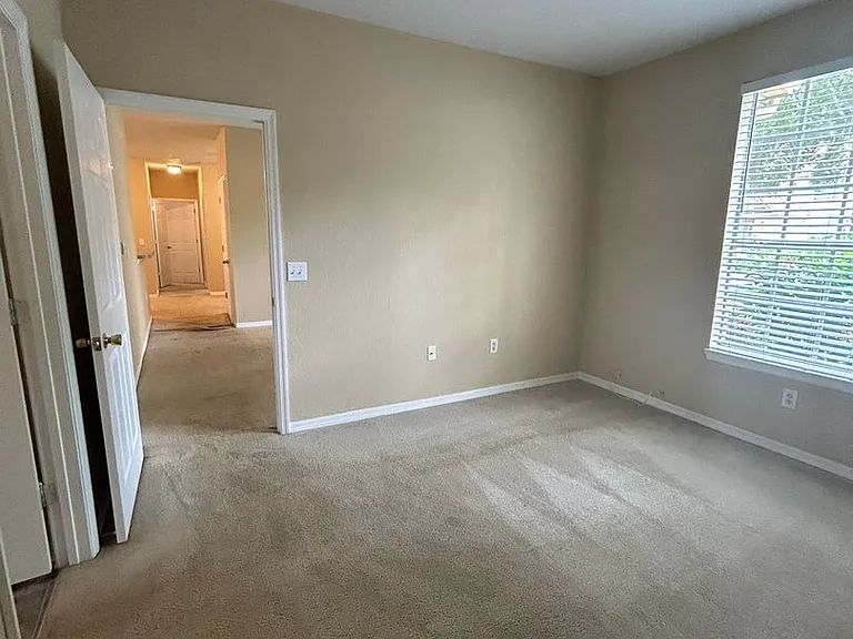 823 Grand Regency Point #102 — Photo 8