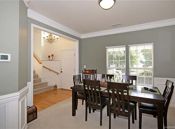 3rd image of 442 Mables Ct