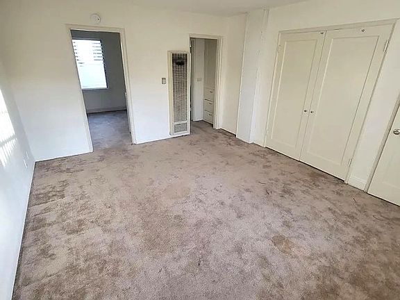 3rd image of 1520 E 2nd St APT 109