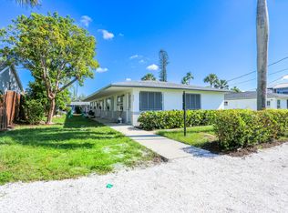 2805 Shoreview Dr #5, Naples, FL 34112