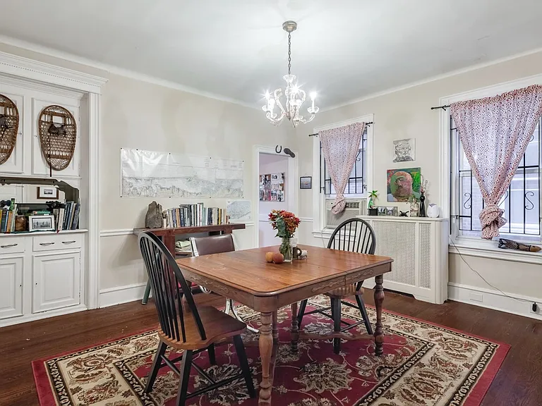 5002 Chestnut St — Photo 4