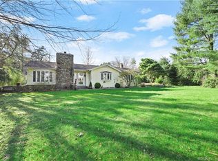 1435 Huntington Tpke, Trumbull, CT 06611