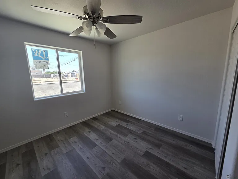 2092 S Maple Ave #2 — Photo 6