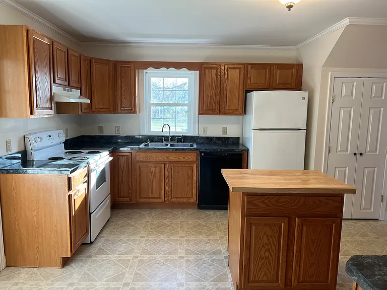 4225 Baildon Rd — Photo 6