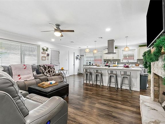 5th image of 3591 Plymouth Pl