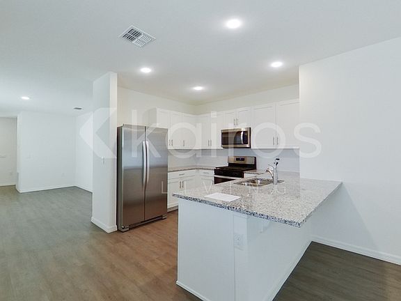 4th image of 32021 Katelin Cir