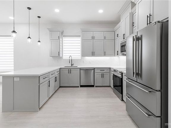 4th image of 6605 N 5th St