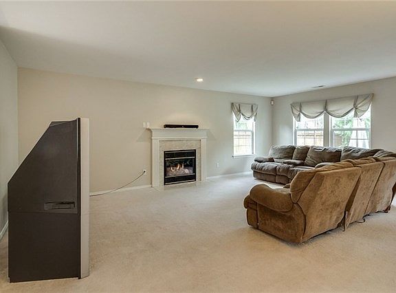 4th image of 13015 168th St E