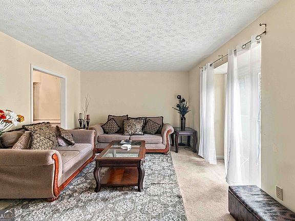 5th image of 1131 Reilly Ln