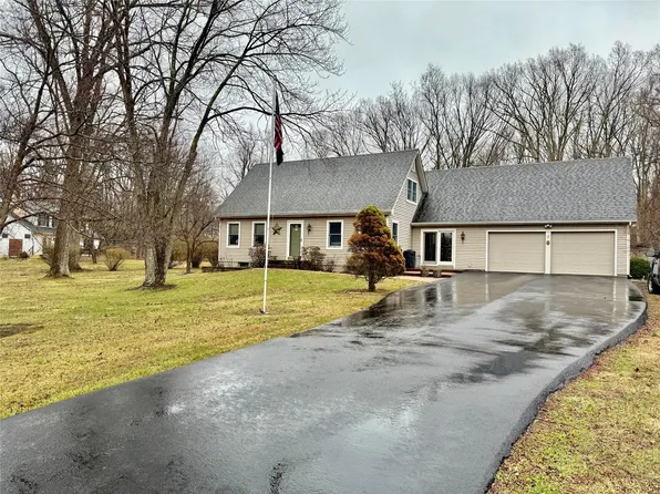 7 Willowbrook Lane, Salisbury Mills, NY 12557
