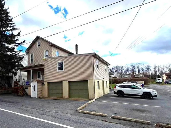358 E Main St, Blandon, PA 19510