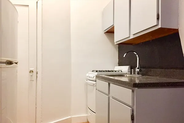 Rented by Corcoran | media 13