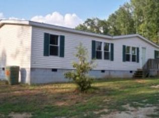 126 Whispering Woods Rd, Martin, GA 30557