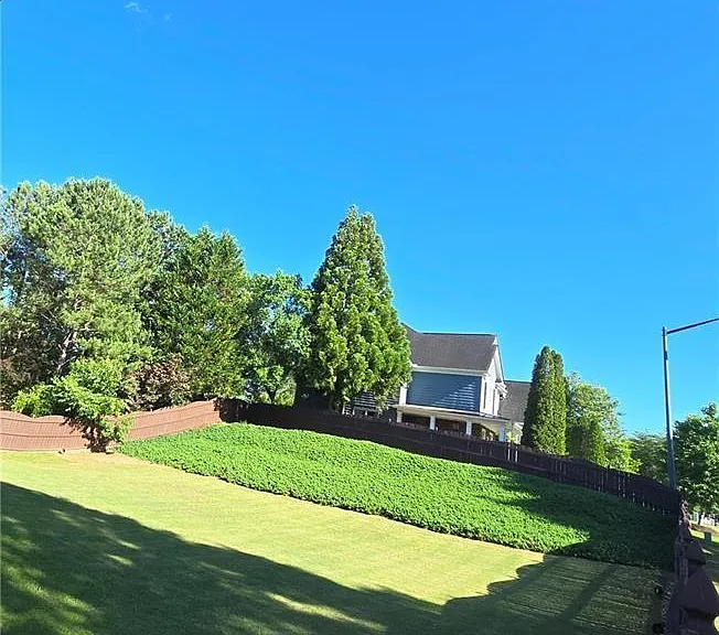 12592 Waterside Dr — Photo 42