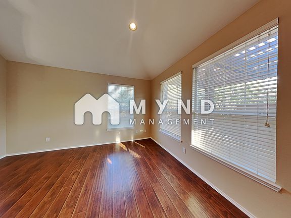 3rd image of 2700 Gull Lake Dr