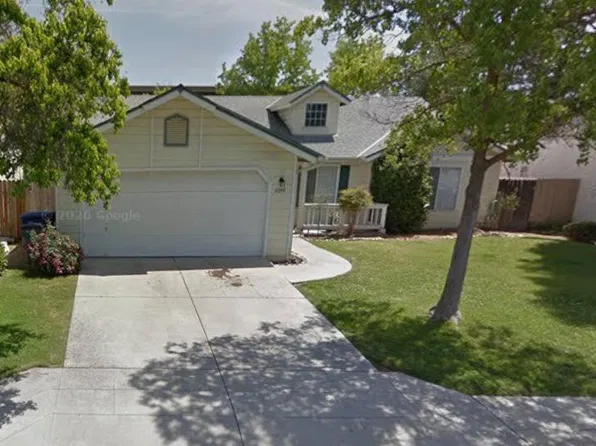 6044 N Tracy Ave, Fresno, CA 93722
