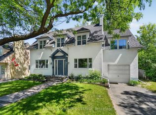 347 Island Park Dr, Ottawa, ON K1Y0A6
