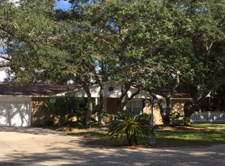 8032 Newport St, Navarre, FL 32566