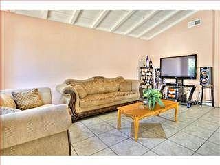 3rd image of 429 Costa Mesa Dr