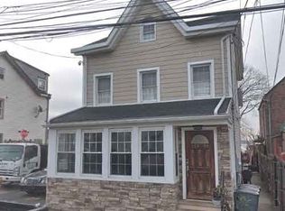 110-04 15th Ave, College Point, NY 11356