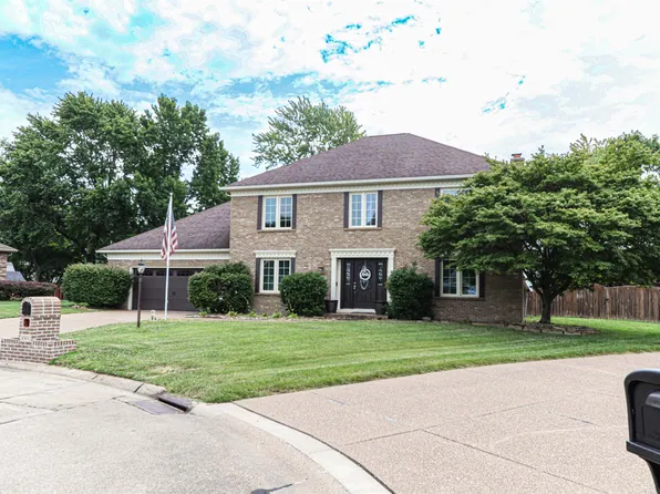 3000 Acorn Ct, Evansville, IN 47711