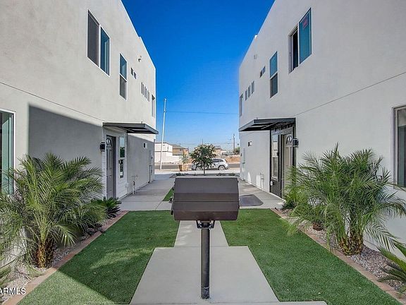 2nd image of 2509 E BROADWAY Road #2