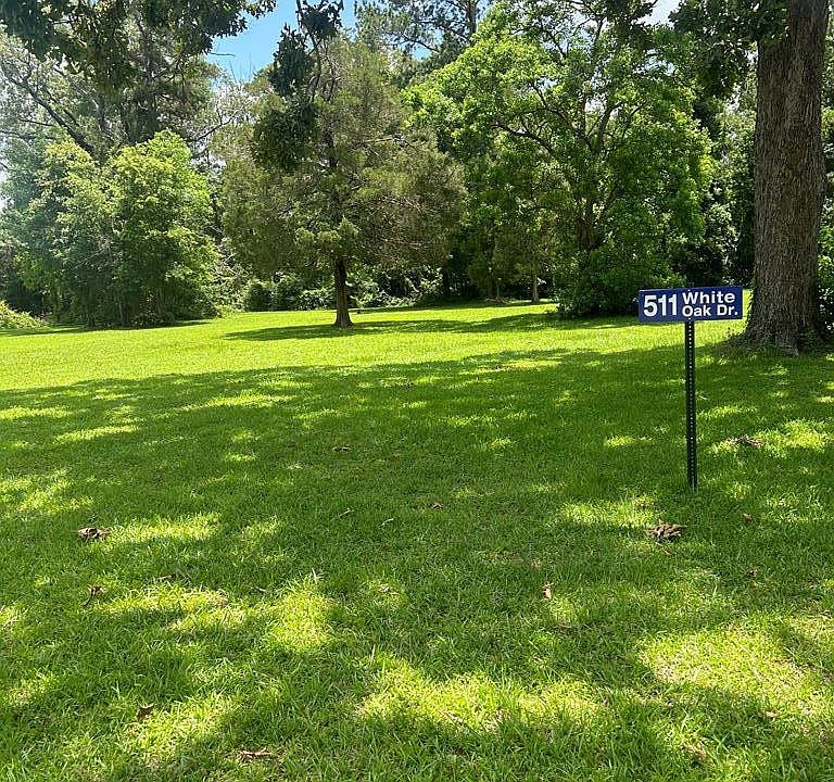 1st image of 511 White Oak Dr
