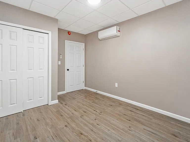 2269 Pennsylvania Ave — Photo 50