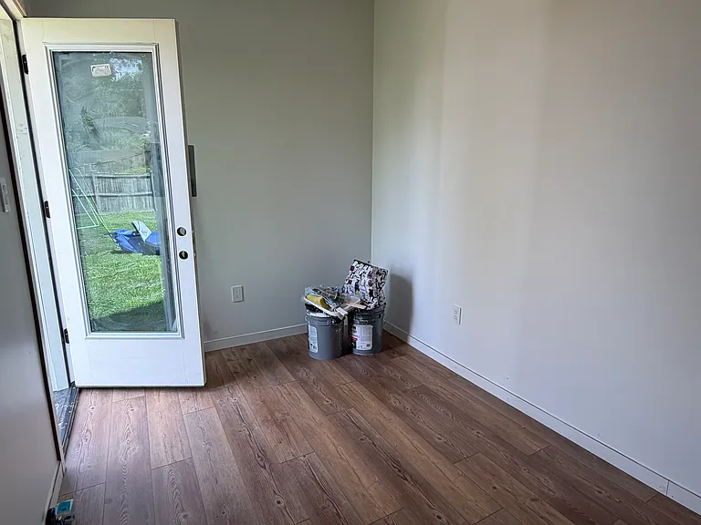 12815 Beaverdale Ln #1 — Photo 4