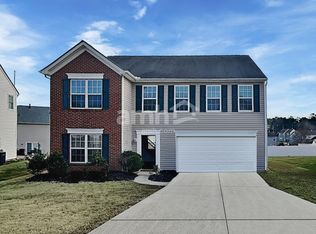 2410 Highland Park Dr, Charlotte, NC 28269