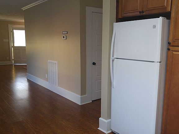 5th image of 101 Buena Vista Dr