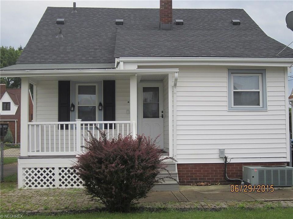 2nd image of 7616 Arden Rd