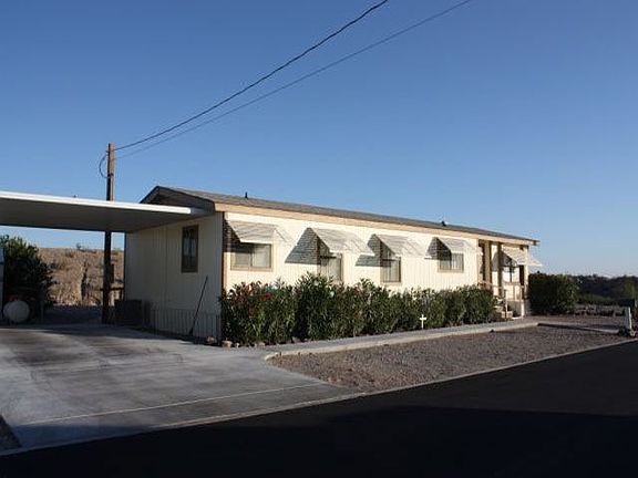 5th image of 505 E Bluewater Dr