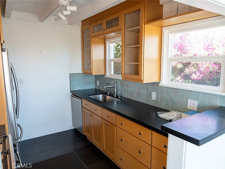 31684 Fairview Rd — Photo 4