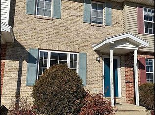 4 Andy Ct APT 2, Bloomington, IL