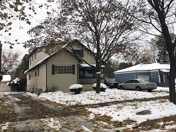 3rd image of 21145 Van Antwerp St