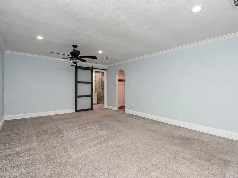 21338 Park Villa Dr — Photo 15