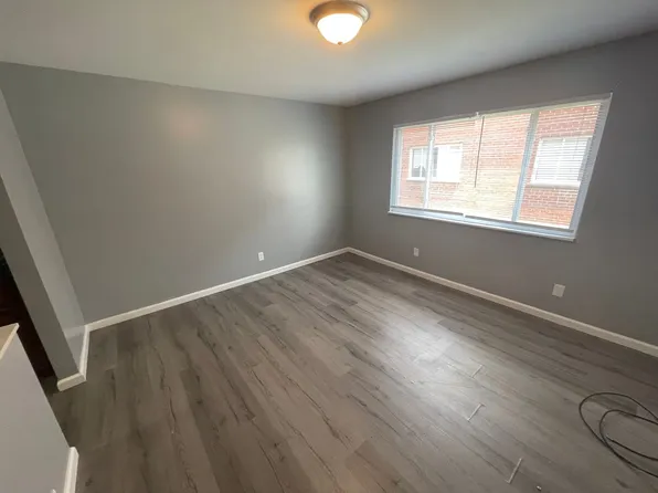 807-809 W. Courtois St.