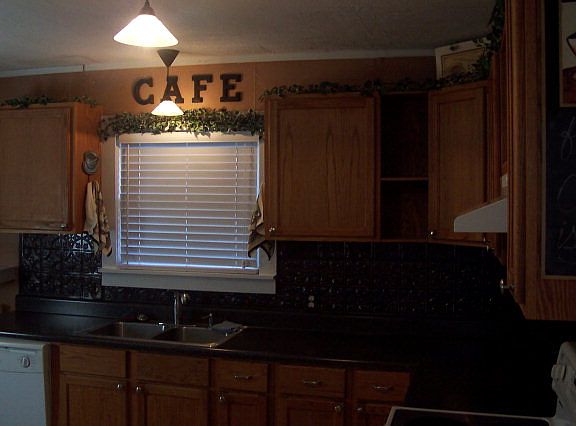4th image of 1008 E Brazos St