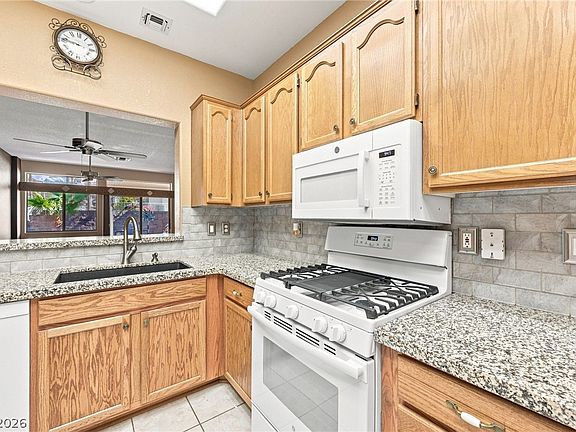 5th image of 2230 Canyon Song Ave