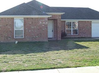 132 Chambers Creek Cir, Maypearl, TX 76064