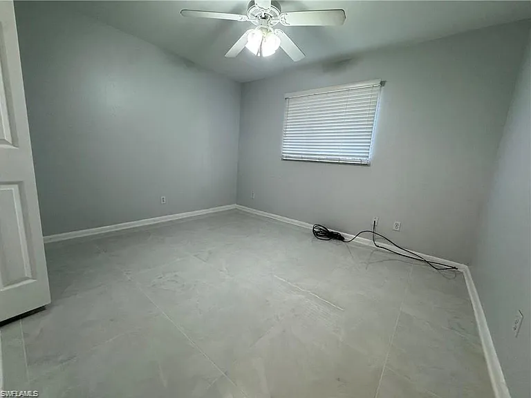 4649 Santiago Ln — Photo 18